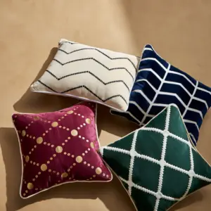 Decorative Sofa Throw Pillow Set (2-4 pieces)